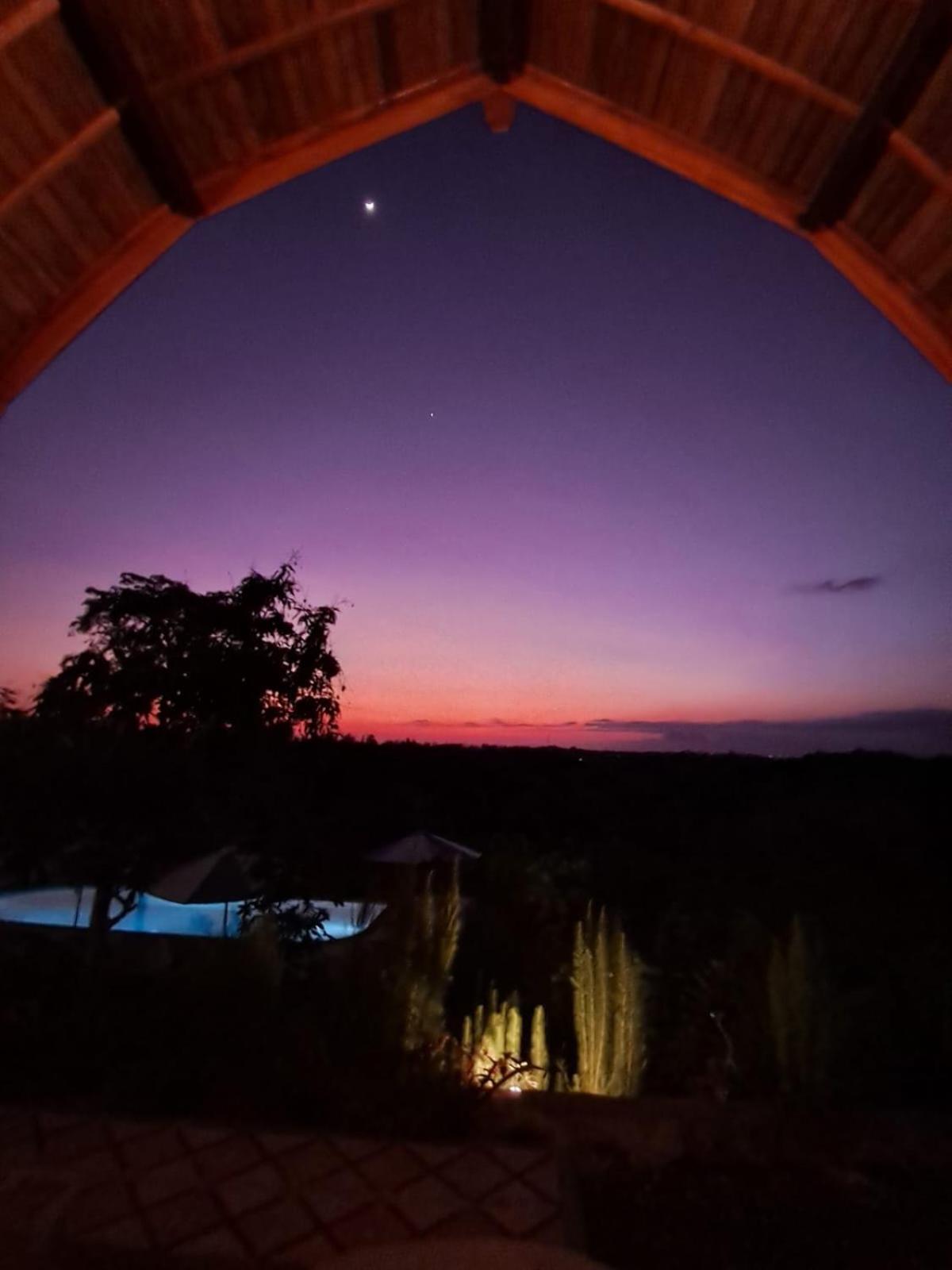 Kubuhill Sunset Bungalow Toyapakeh Luaran gambar